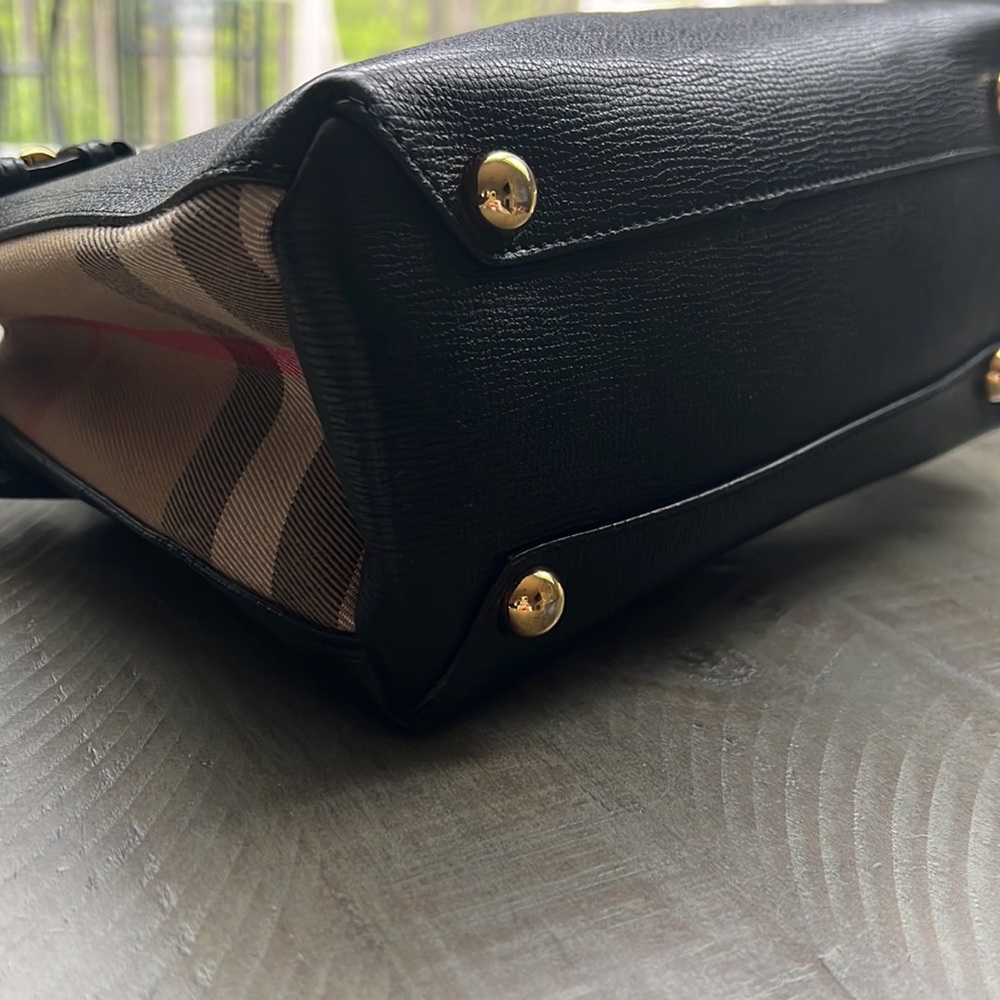 Burberry Small Banner Handbag - Picture 4 of 8